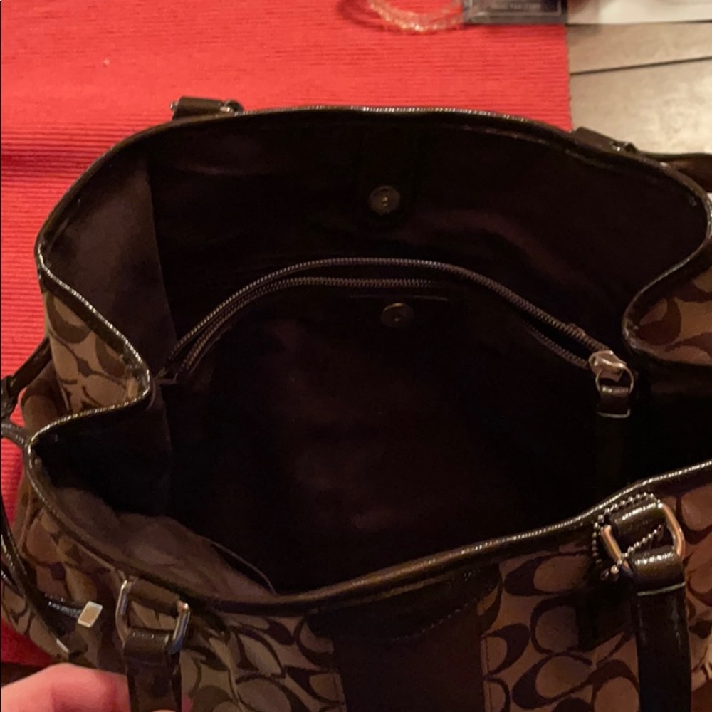 Coach Handbag - Picture 6 of 7